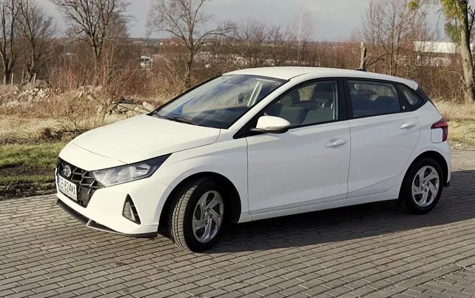 kujawsko-pomorskie Hyundai i20 cena 50000 przebieg: 103000, rok produkcji 2020 z Brodnica